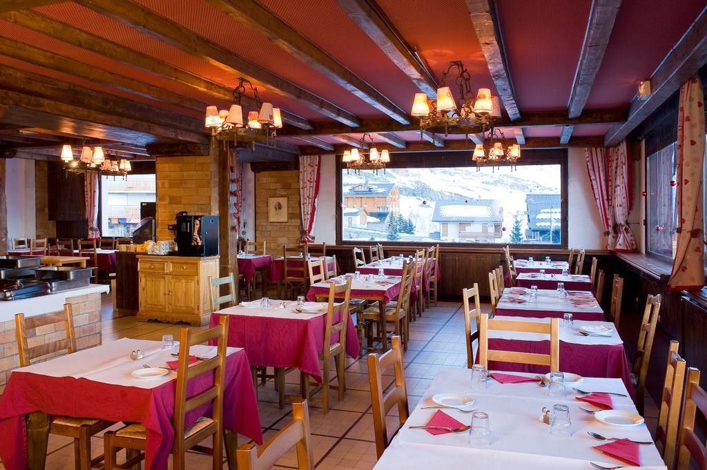 Madame Vacances Hotel Le Christina Alpe d'Huez Exteriér fotografie